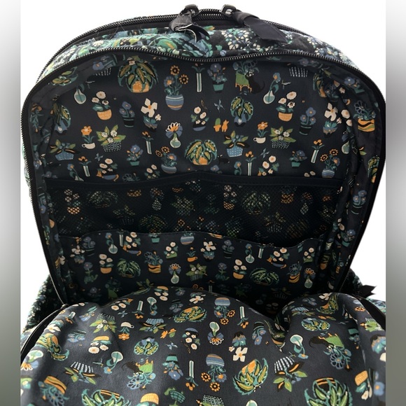 Vera Bradley Women's Cotton XL Campus Backpack in Dreamer Paisley - Picture 6 of 10